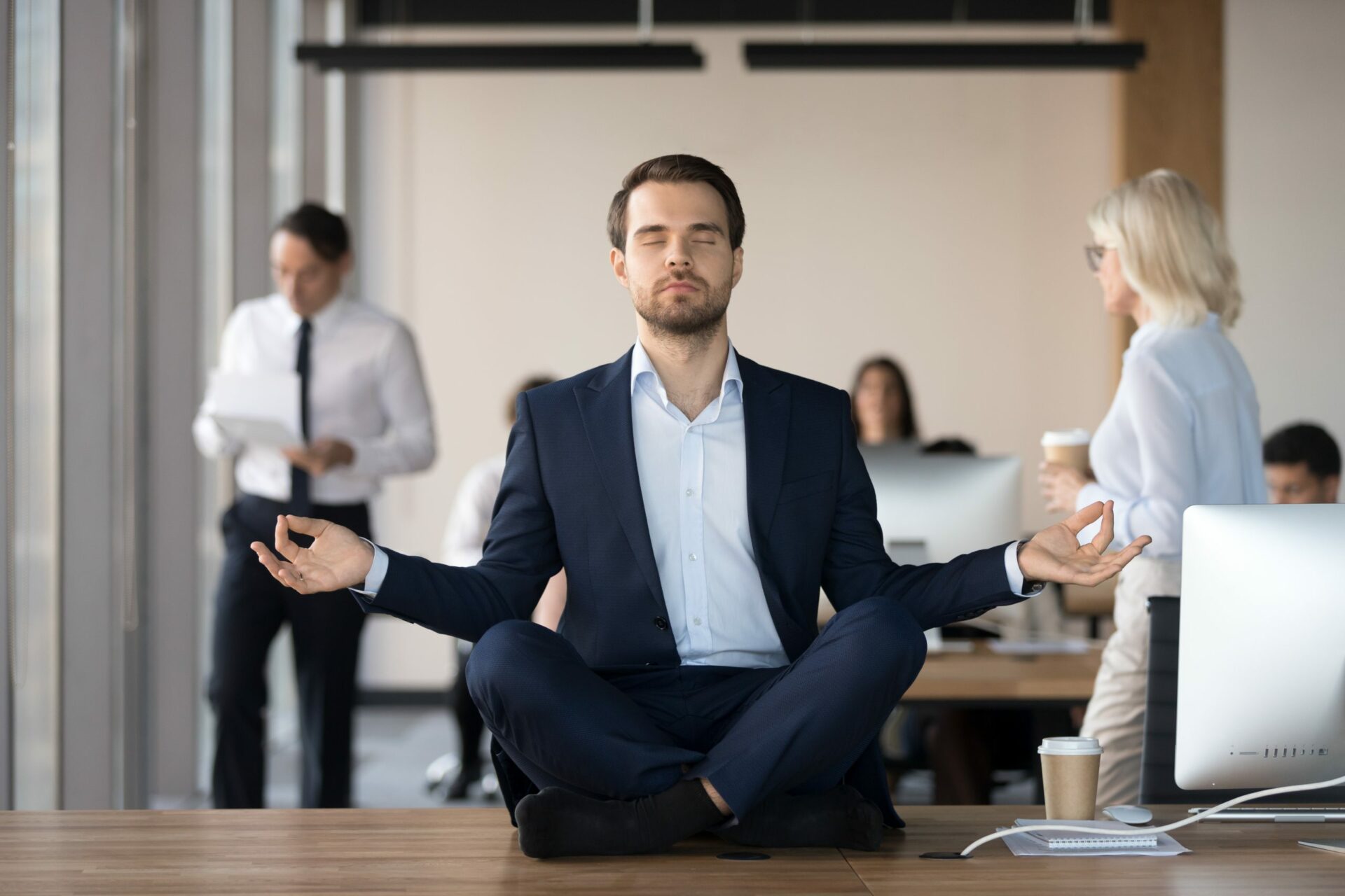 BCTE Clinic : Caught in the Middle: how to mitigate Middle Managers stress in the wake of Covid-19?